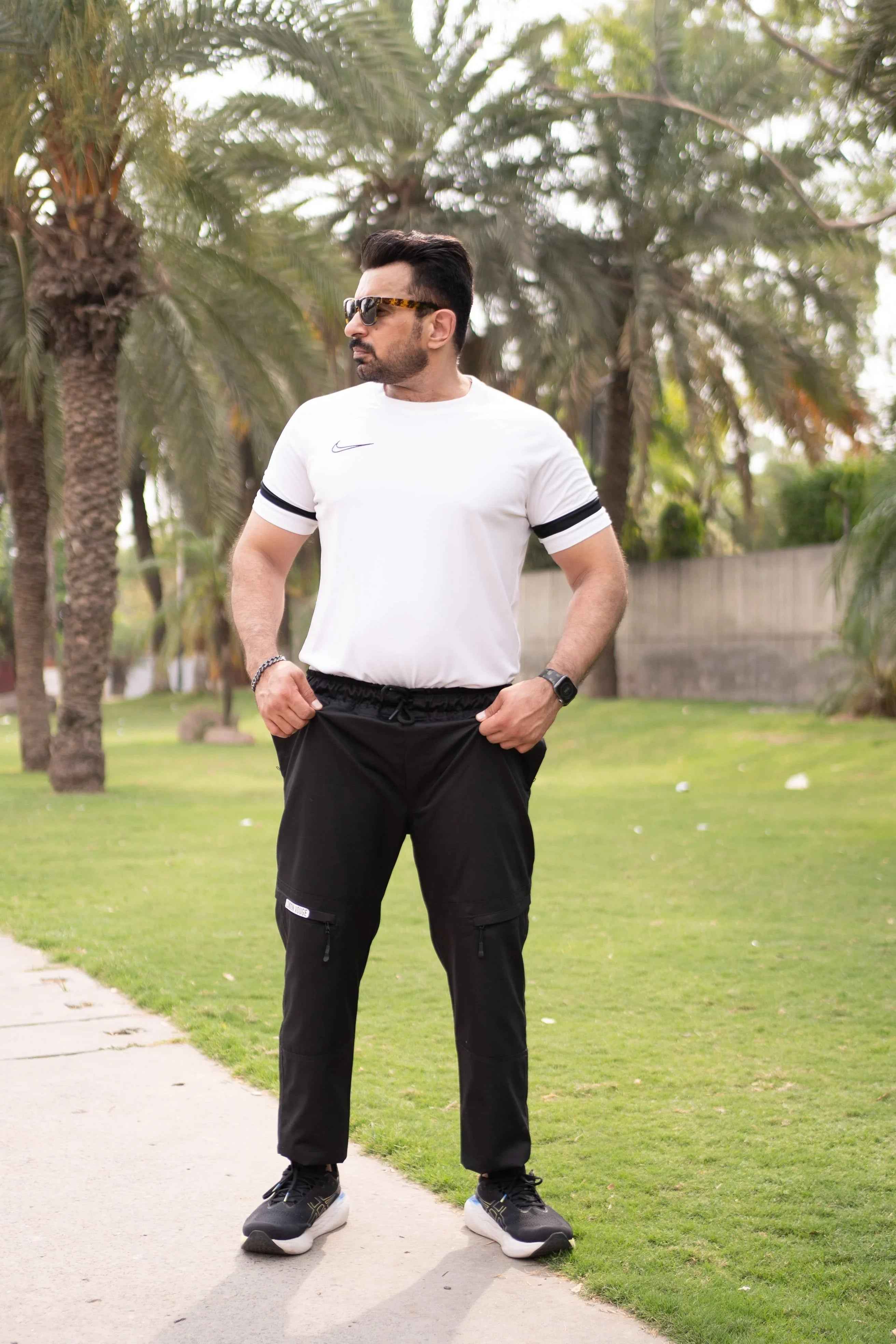 Baggy Stylish Premium Black 6 Pocket Cargo Trouser LVT-01 - Image 5