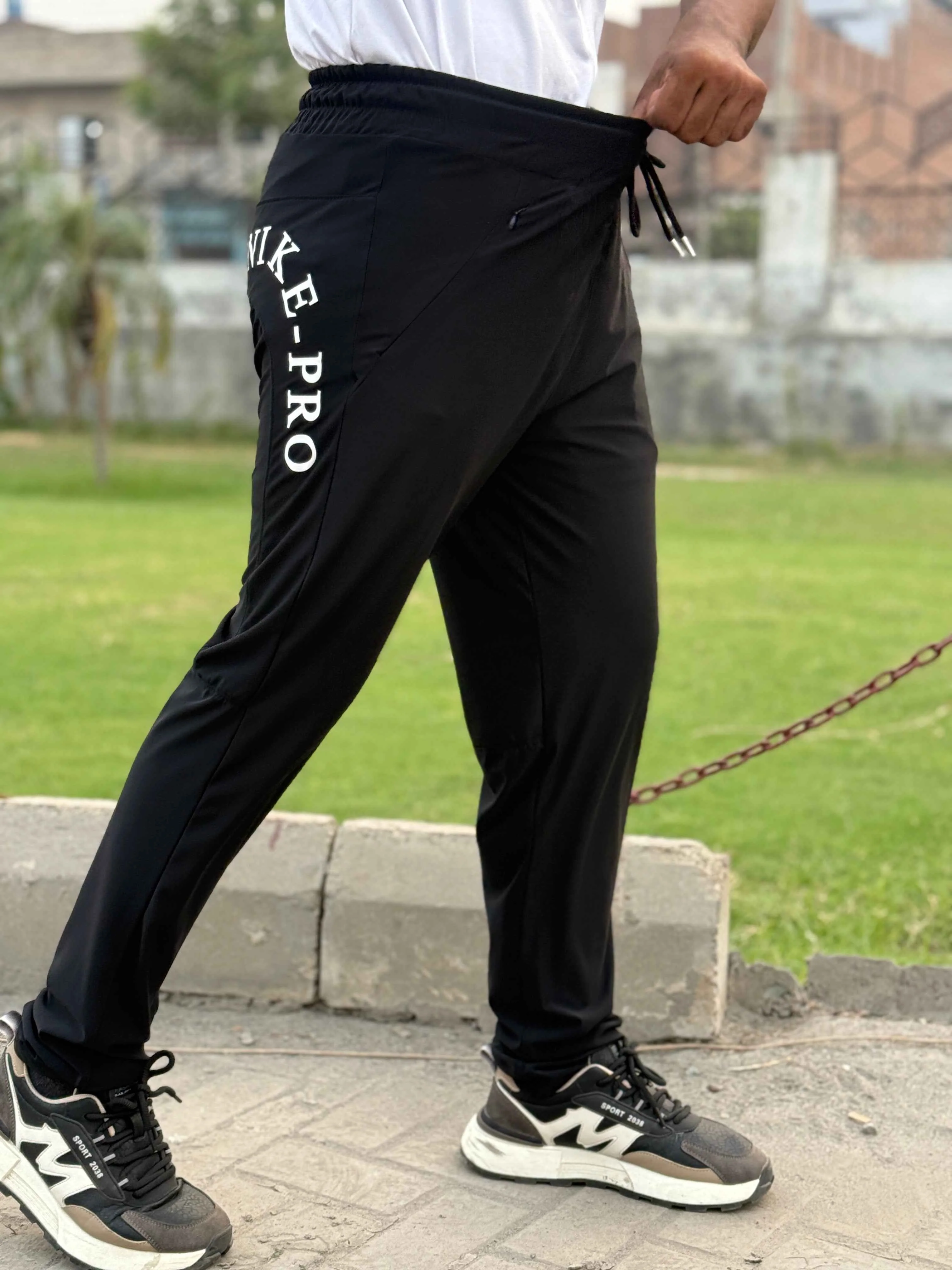Premium Black Nike Pro Round Print Men's 4 way Stretch-able Lycra Trousers - Image 3
