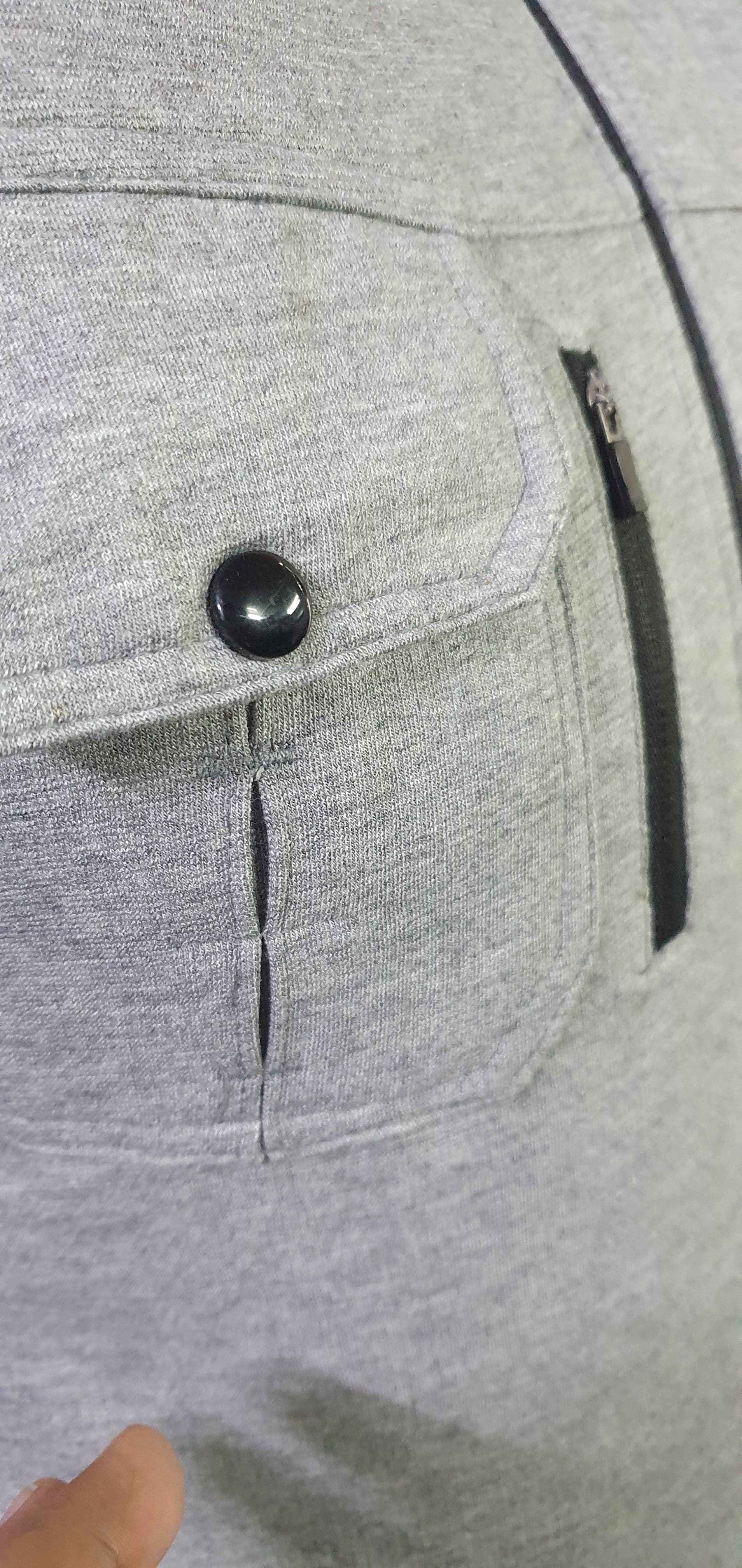 Premium Cotton Fleece Four Pocket sleeveless Jacket Haider Grey   13 - Image 4